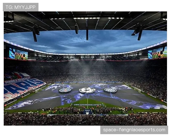 欧足联宣布下赛季起欧冠将试行新的裁判通讯系统